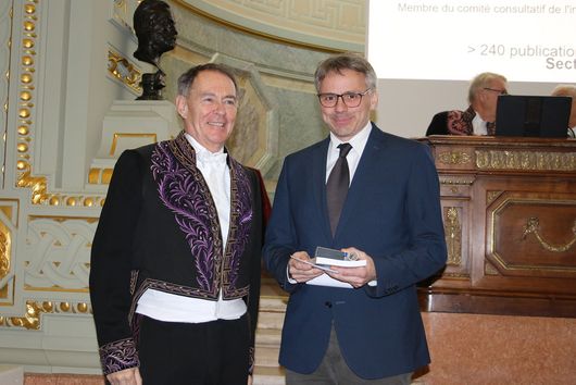 Two people on one stage